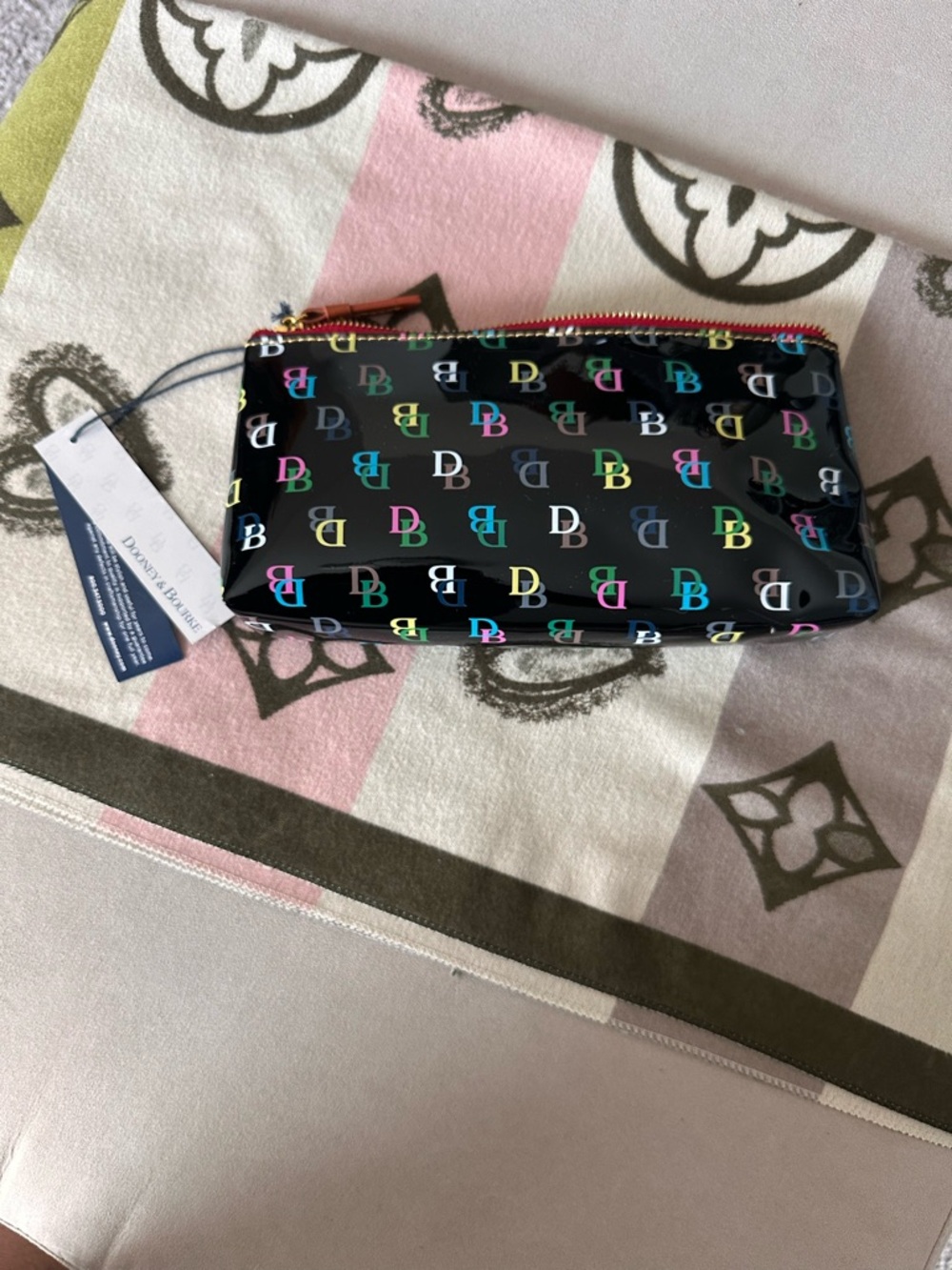 Dooney & Bourke It On The Go Cosmetic Case NWT